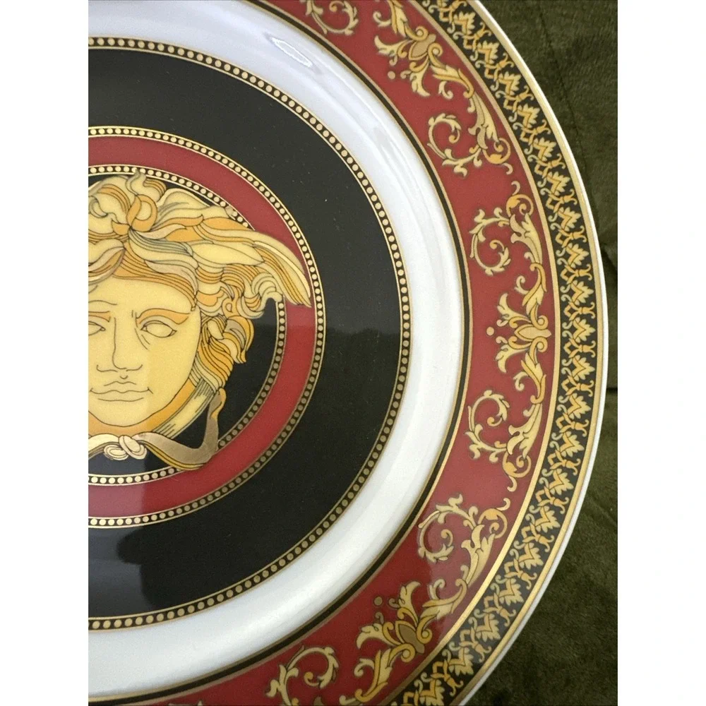 Versace Medusa‎ Bread and Butter plate 7inch w/ Gold Rosenthal Germany